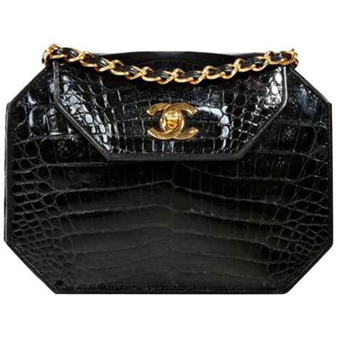 chanel clutch black gold|Chanel vintage clutch.